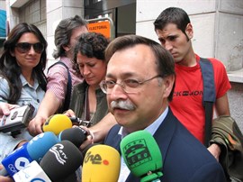 El presidente de Ceuta irá a la manifestación en Barcelona