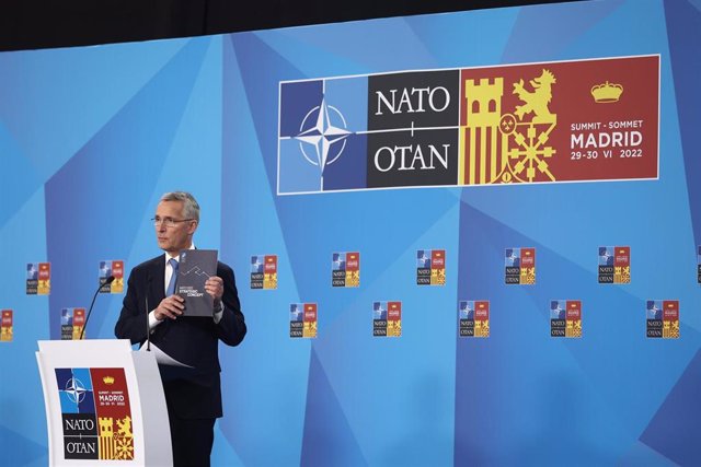 El secretario general de la OTAN, Jens Stoltenberg, comparece con el concepto estratégico de la Alianza.