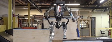 El robot 'Atlas' de Boston Dynamics haciendo parkour nos demuestra por qué es uno de los mejores robots humanoides a día de hoy