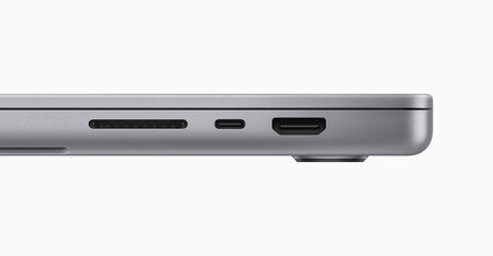 Apple Macbook Pro M2 Pro And M2 Max Ports Right 230117