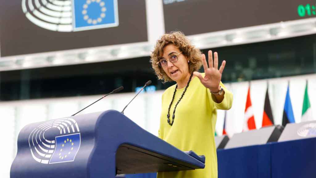 La portavoz del PP, Dolors Montserrat, durante el debate en la Eurocámara sobre el Estado de derecho en España
