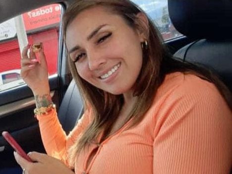 Joselyn Karina Arroyo, de 27 años, fue asesinada en Limón el 25 de enero junto a una amiga. Ella había sido amenazada y por ello se cambió de vivienda, pero, los asesinos la persiguieron hasta su nueva casa. El OIJ presume que se trata de un ajuste de cuentas pues ella fue pareja de un líder narco asesinado hace un año, conocido como Ratón. Cortesía Cariari Informa CR.