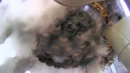 33 motores Raptor durante segundo lanzamiento integral de Starship