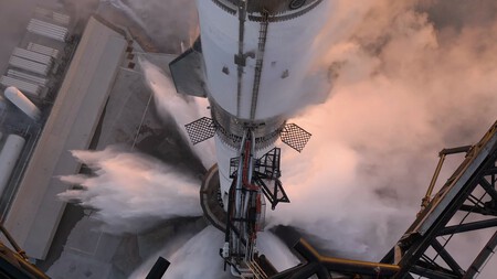 Deflector de llamas durante el segundo lanzamiento integral de Starship
